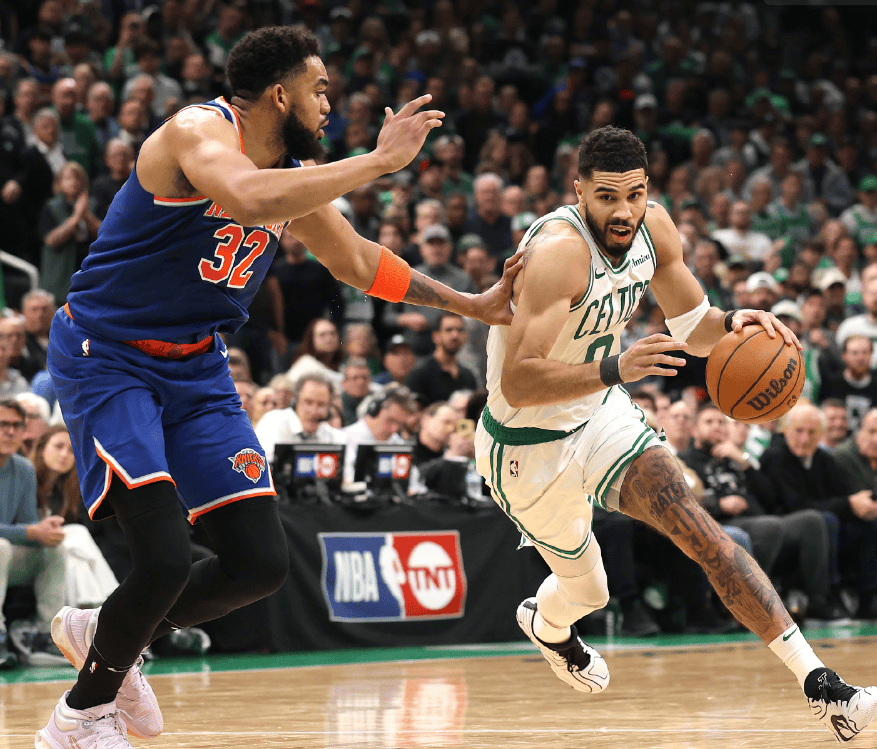 随机塔图姆爆冷击败西班牙队，势不可挡引爆全场！